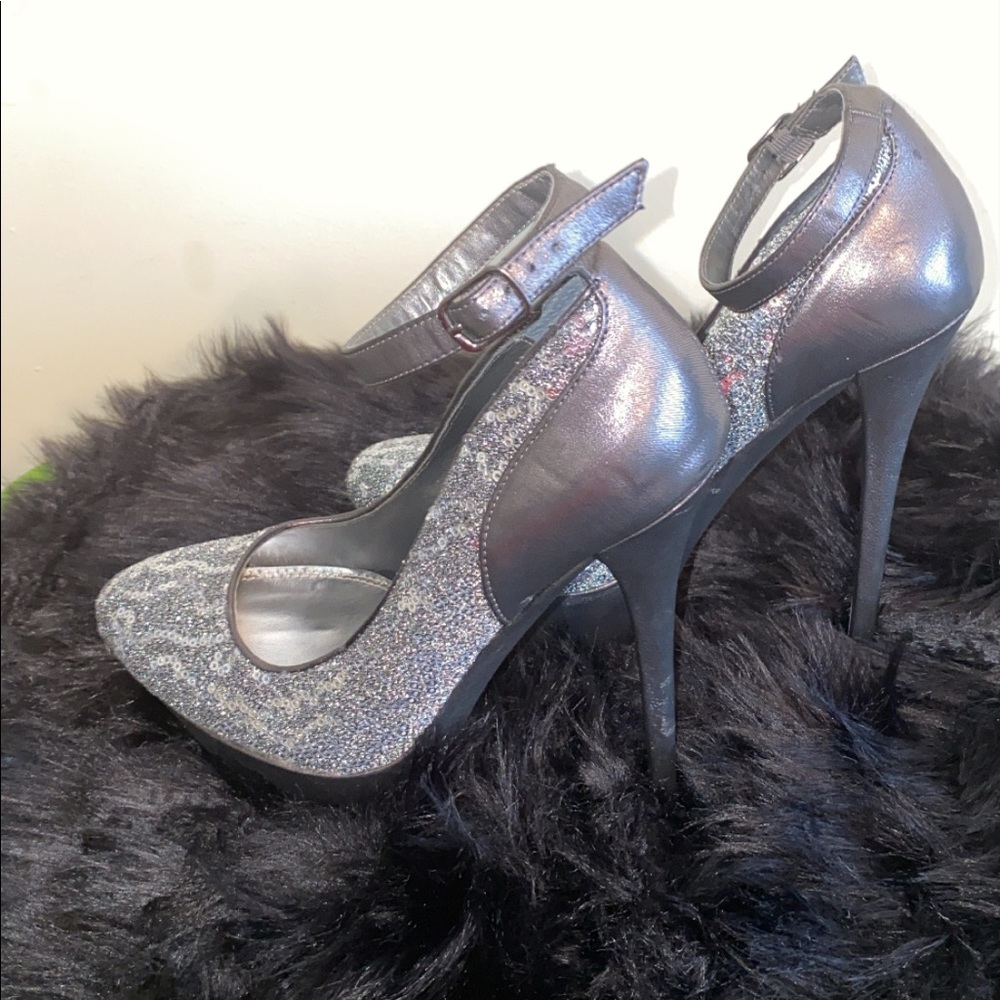 Bakers Tallie Pewter Sequin Platform Heels